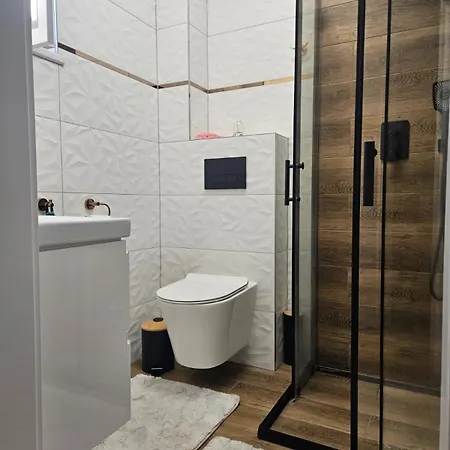 Apartamento Bursztyn 2 *