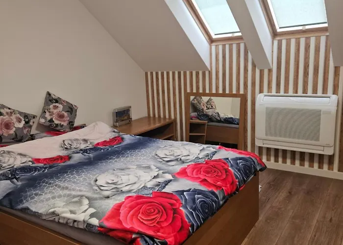 Apartamento Bursztyn 2 *